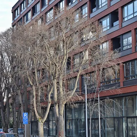 Apartment Atina 2 *